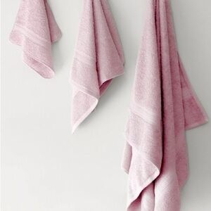 6 Pc Soft Pink Bath Towel Set